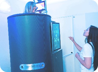 woman smiling while she gets cryo treatment sydney